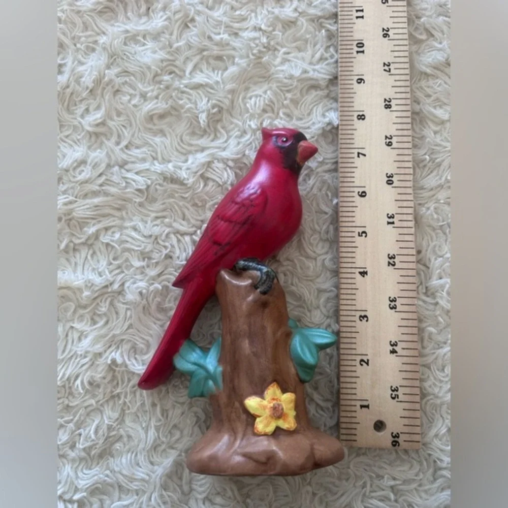Red Cardinal Bird‎ Figurine